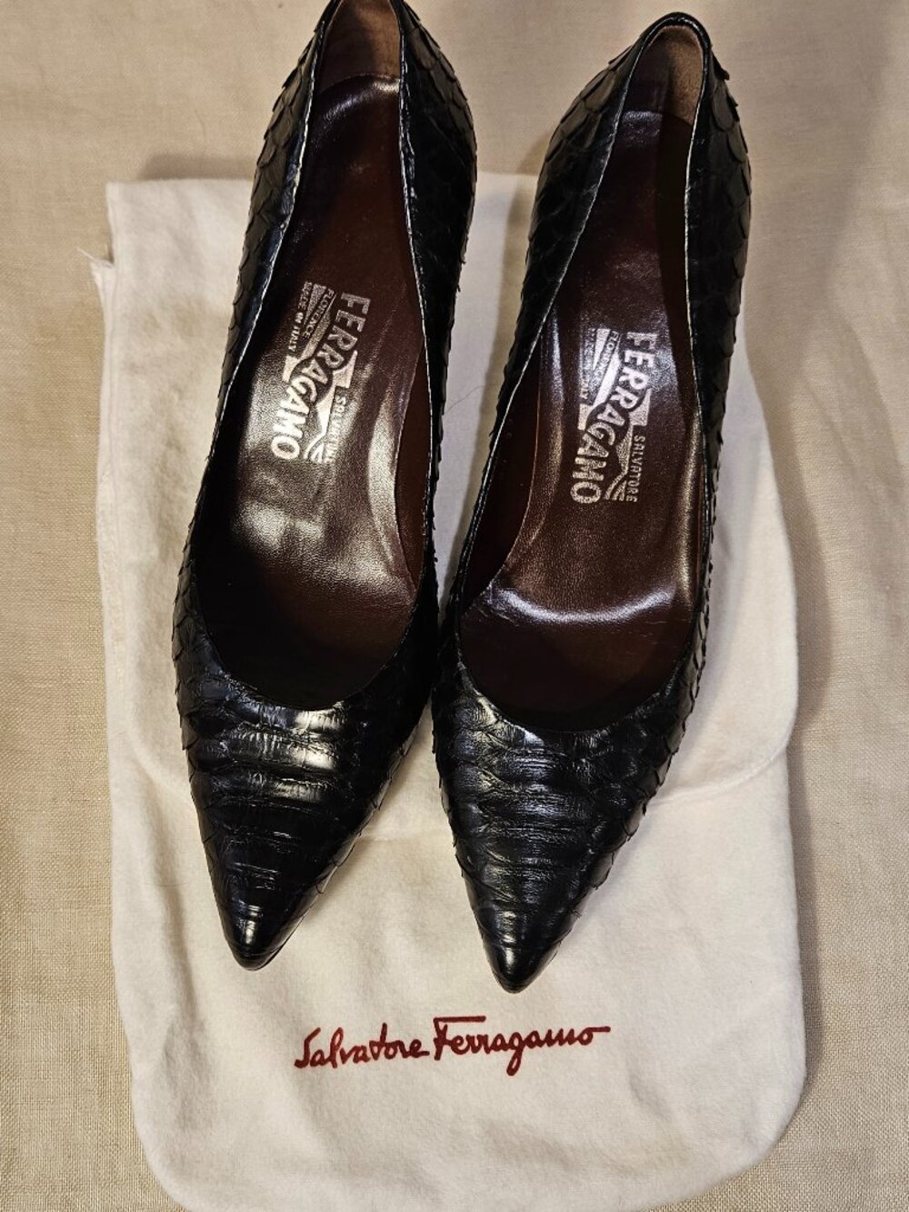Salvatore Ferragamo Sissi 1 Pumps Women’s 8.5 B Black Nero Python 5cm Heel Italy
